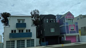 Sherbet Homes, Santa Monica
