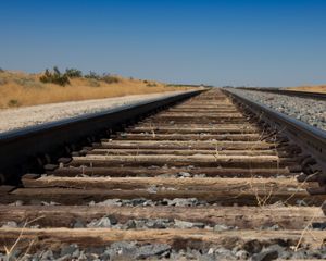 Desert train tracks